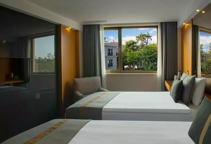 Tan Hotel Special Category