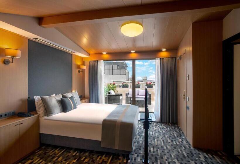 Tan Hotel Special Category