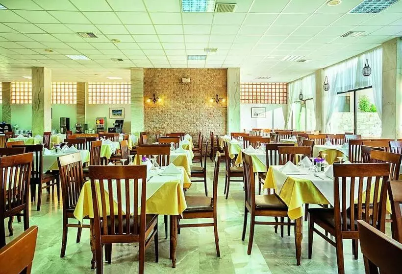 בית מלון כפרי Xenios Theoxenia