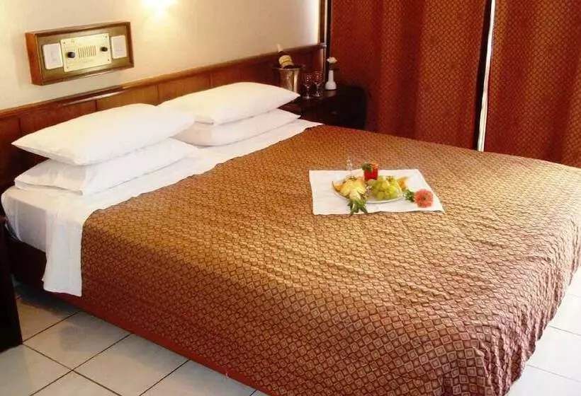 בית מלון כפרי Xenios Theoxenia