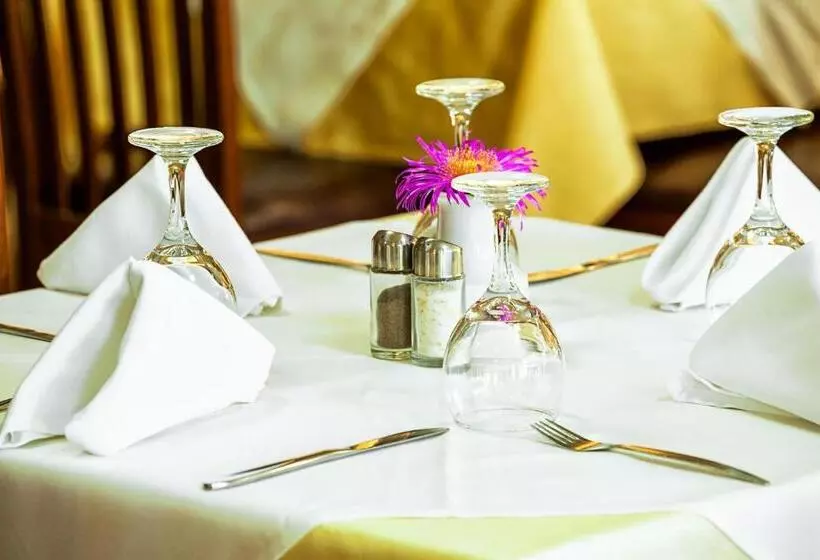 בית מלון כפרי Xenios Theoxenia