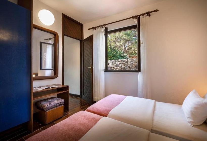 Trim Sunny Apartments By Valamar