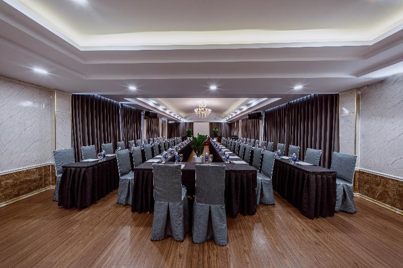 هتل Happy Life Green