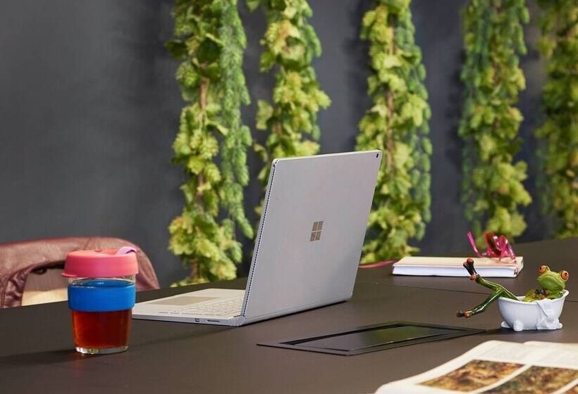 هتل Moxy Edinburgh Fountainbridge