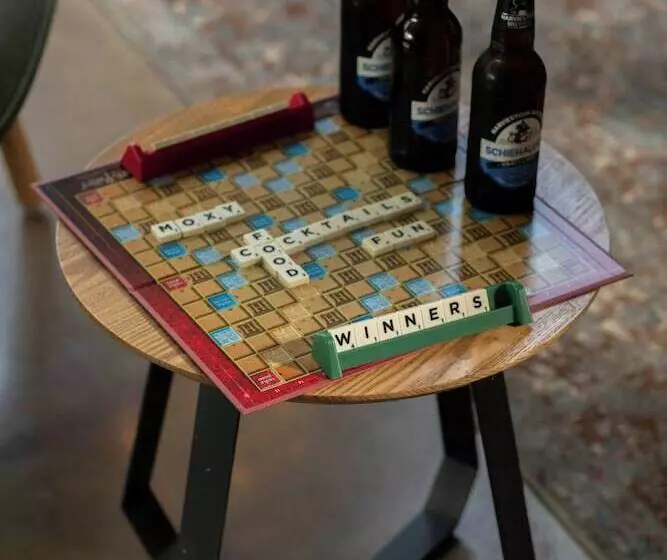 ホテル Moxy Edinburgh Fountainbridge