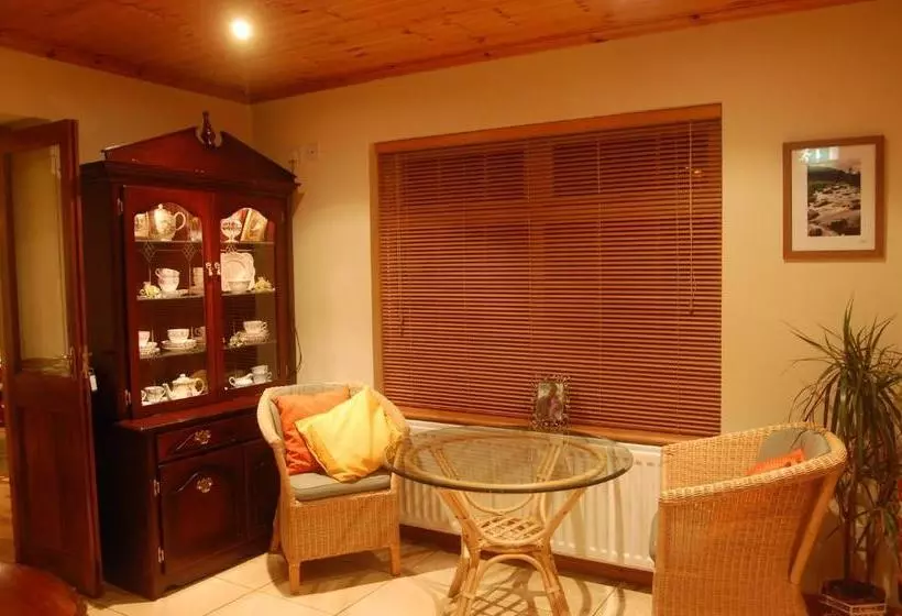 住宿加早餐 Mountain Inn