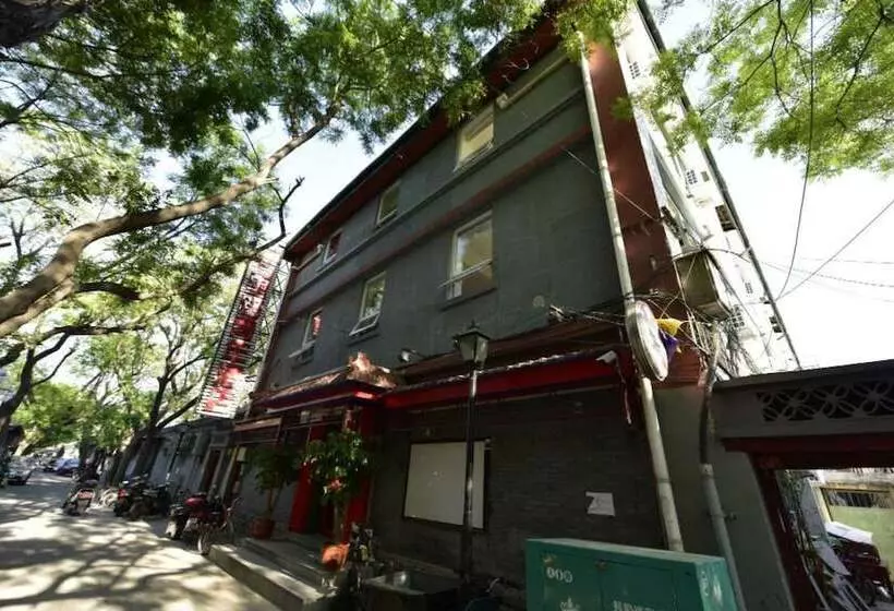 Happy Dragon Alley Hotel In The City Center With Big Window&free Coffe Laundry Fluent English Speaki