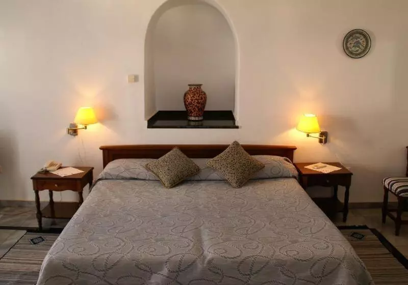 هتل Aethrio Sunset Village Oia