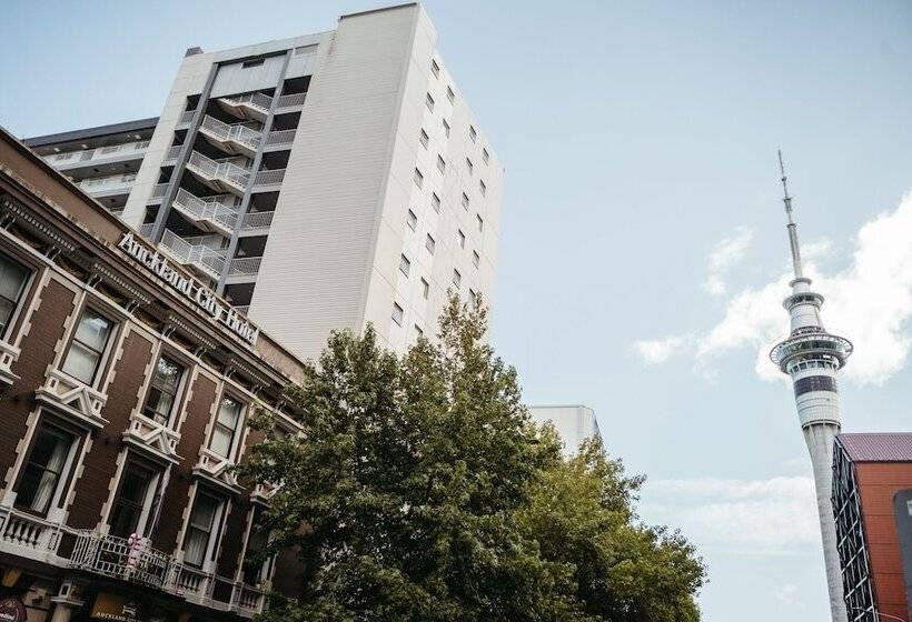 Auckland City Hotel   Hobson St