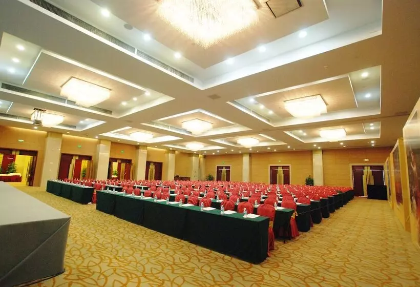 Отель Guangzhou Baiyun International Convention Center