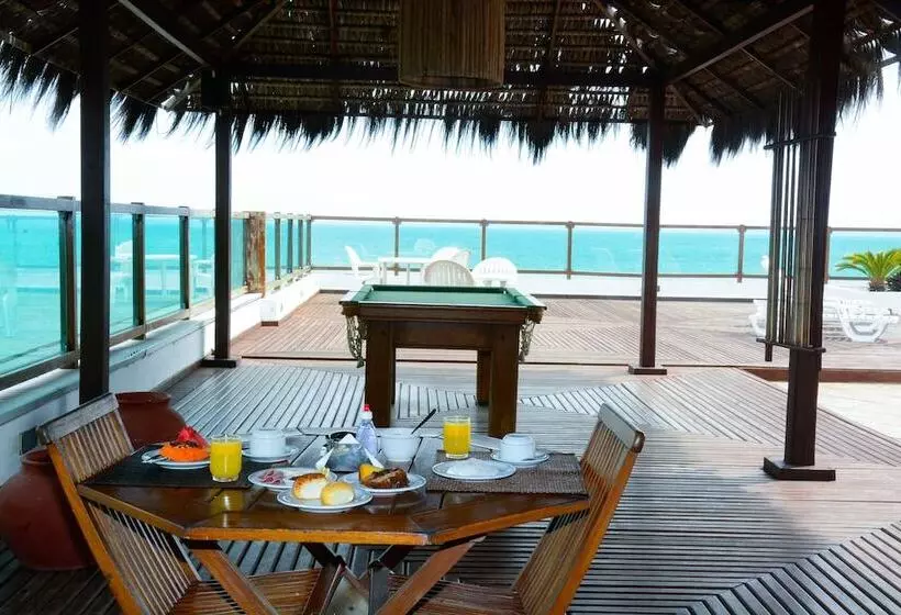 Отель Condomínio Araça Praia Flat, Apt