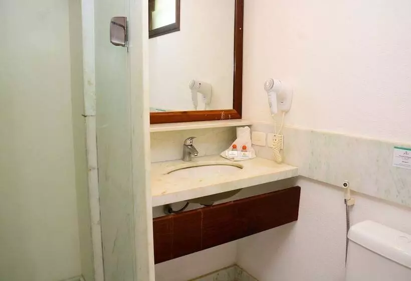 Отель Condomínio Araça Praia Flat, Apt