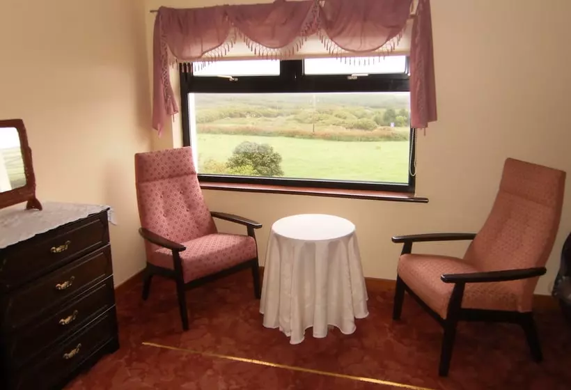 Hotel Garveys Farmhouse