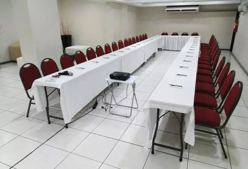 فندق Golden Park Recife Boa Viagem