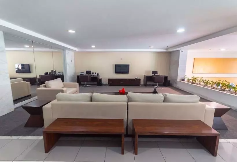 Отель Iguatemi Business & Flat By Avectur