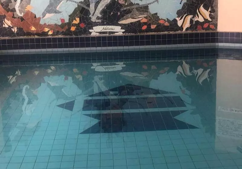 فندق Ingleses Praia