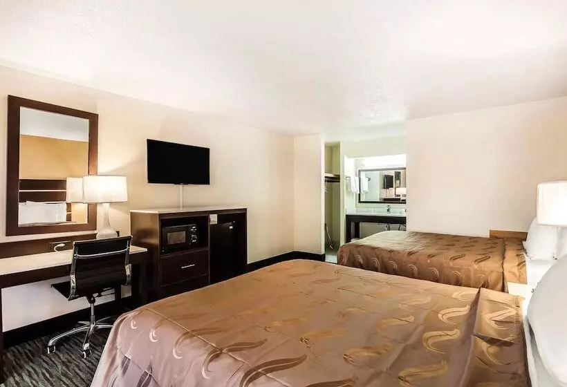 酒店 Quality Inn South Boston  Danville East