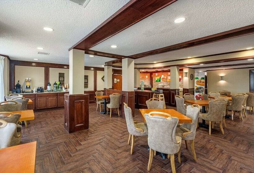 فندق Quality Suites Addisondallas