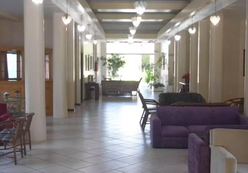 Отель Ravena Cassino