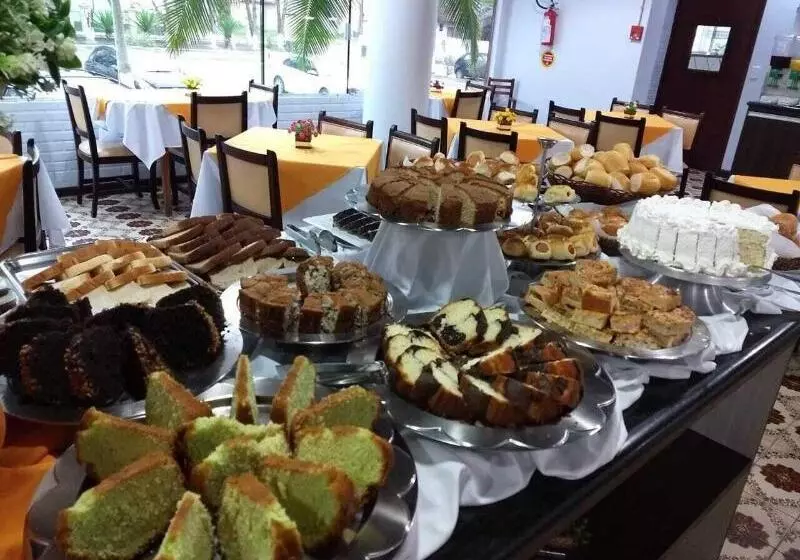 Отель Ravena Cassino