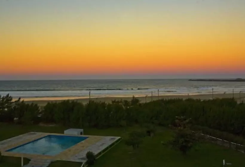 Отель Ravena Cassino