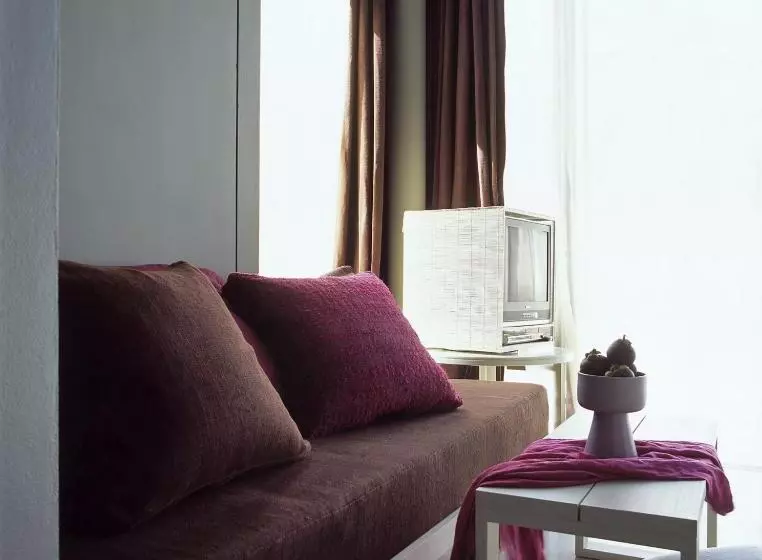 호텔 Sala Phuket Mai Khao Beach Resort