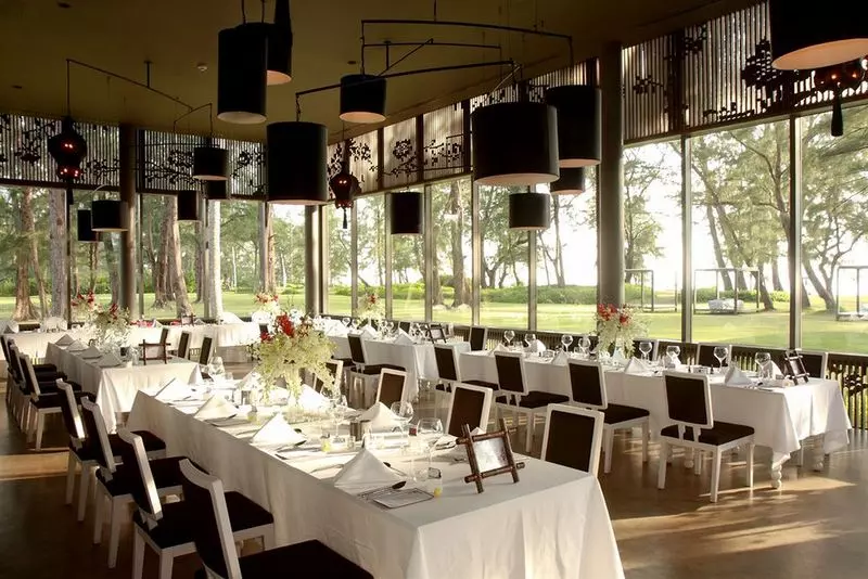 호텔 Sala Phuket Mai Khao Beach Resort