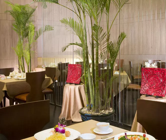 Mercure Suzhou Park Hotel & Suites