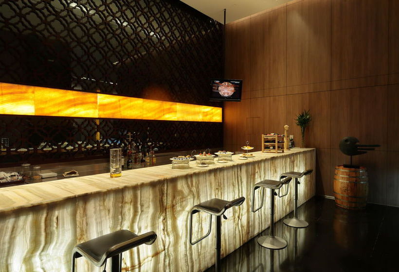 Mercure Suzhou Park Hotel & Suites