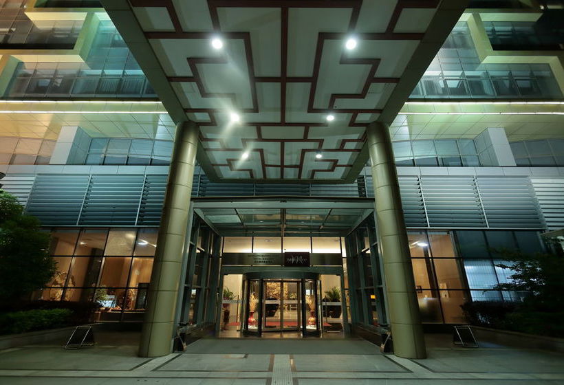 Mercure Suzhou Park Hotel & Suites