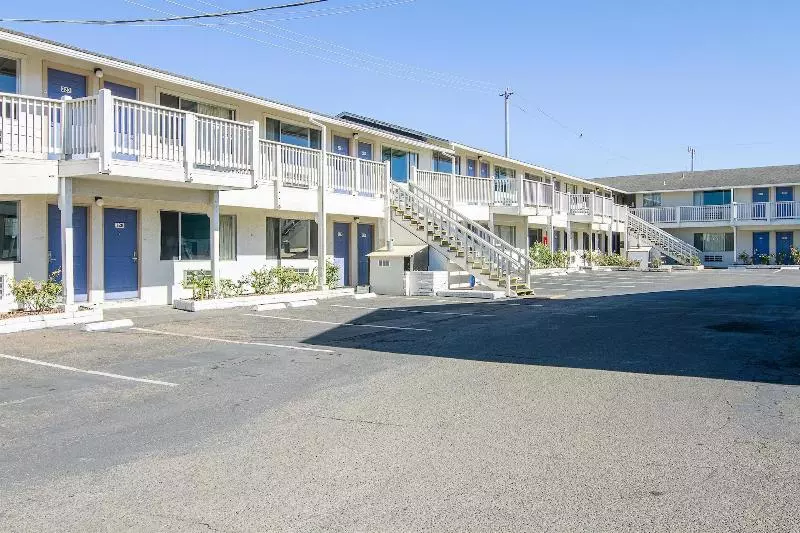 Motel 6fort Bragg, Ca