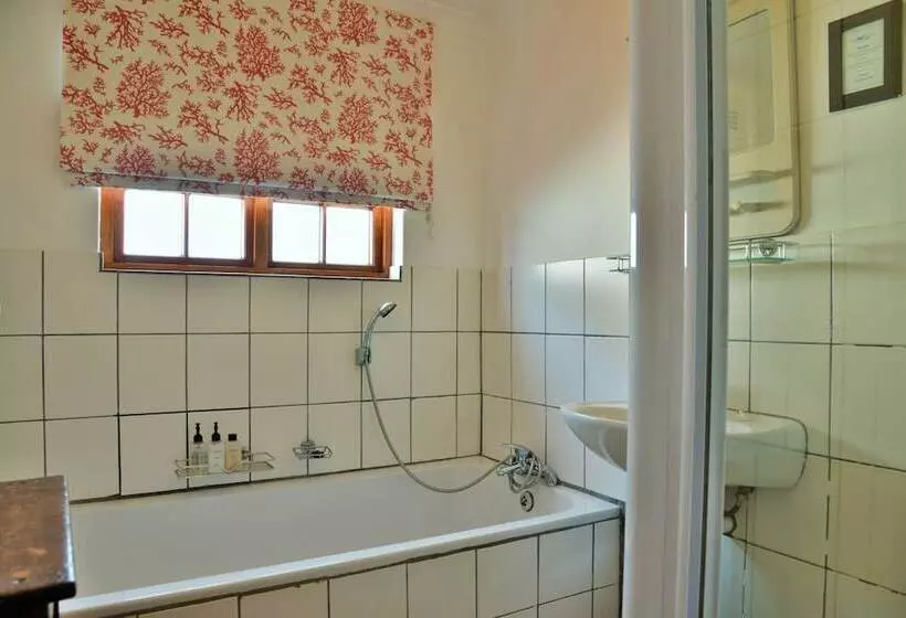 Majatalo De Hoop Opstal Houses