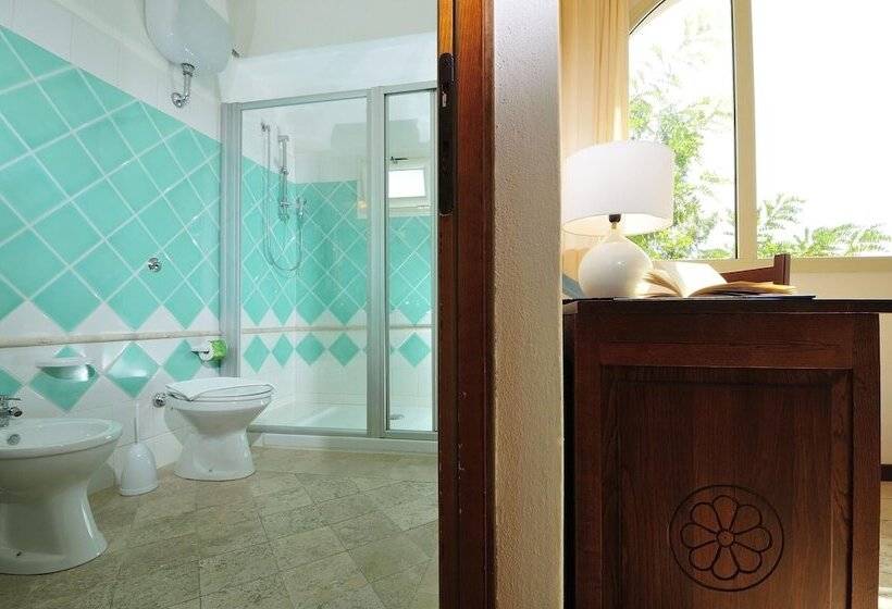 Arbatax Park Resort, Telis