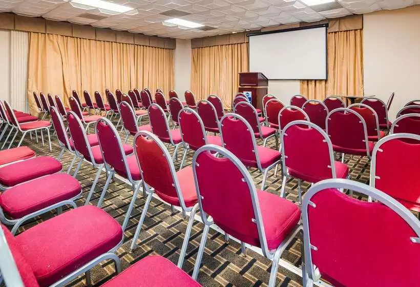 هتل Best Western Plus Lower South End