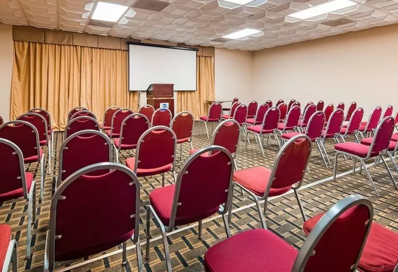 هتل Best Western Plus Lower South End