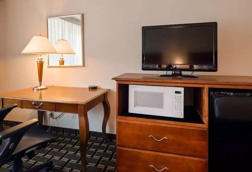 هتل Best Western Plus Lower South End