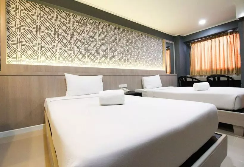 هتل Convenient Park Bangkok