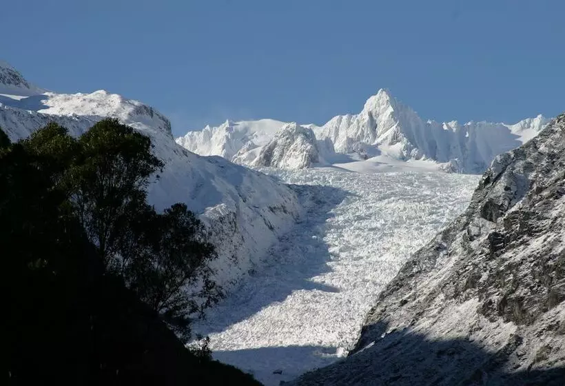 Te Weheka Hotel Fox Glacier