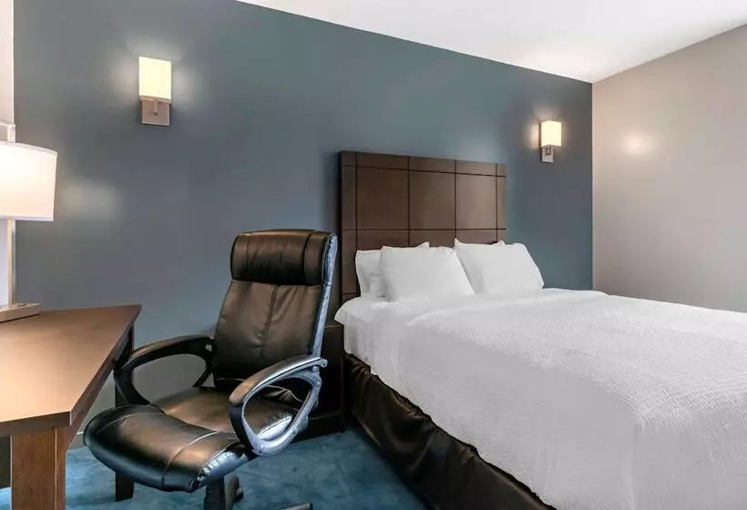 בית מלון כפרי Econo Lodge