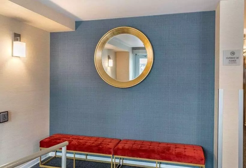 בית מלון כפרי Econo Lodge