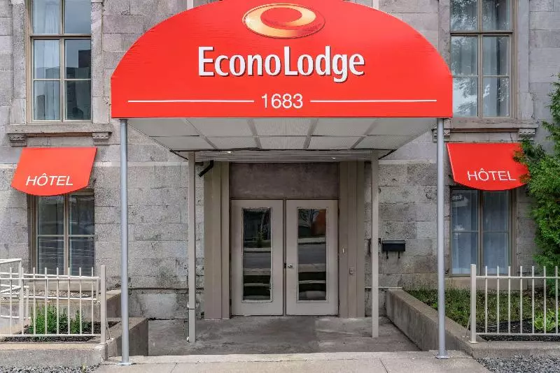 בית מלון כפרי Econo Lodge