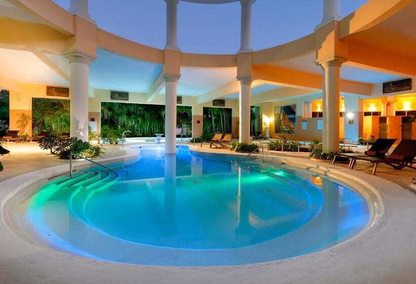 Grand Palladium Jamaica Resort & Spa - All Inclusive