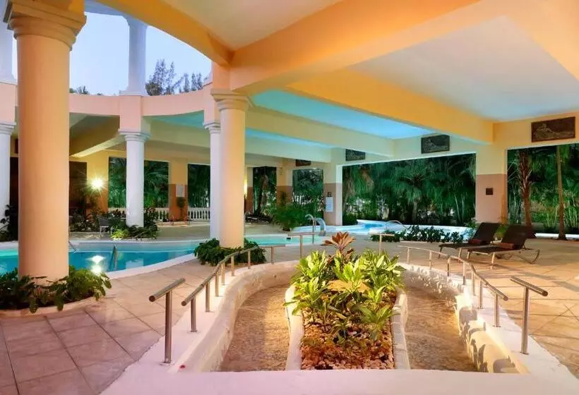 Grand Palladium Jamaica Resort & Spa - All Inclusive