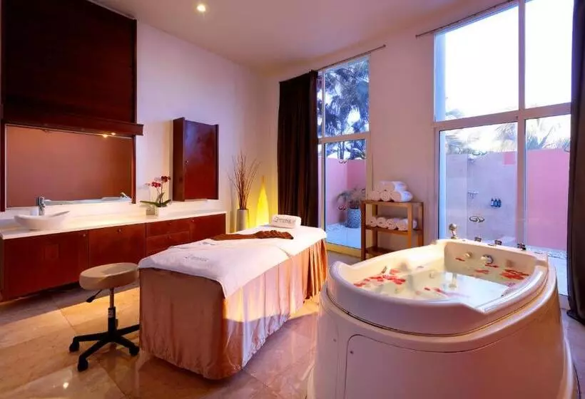 Grand Palladium Jamaica Resort & Spa - All Inclusive