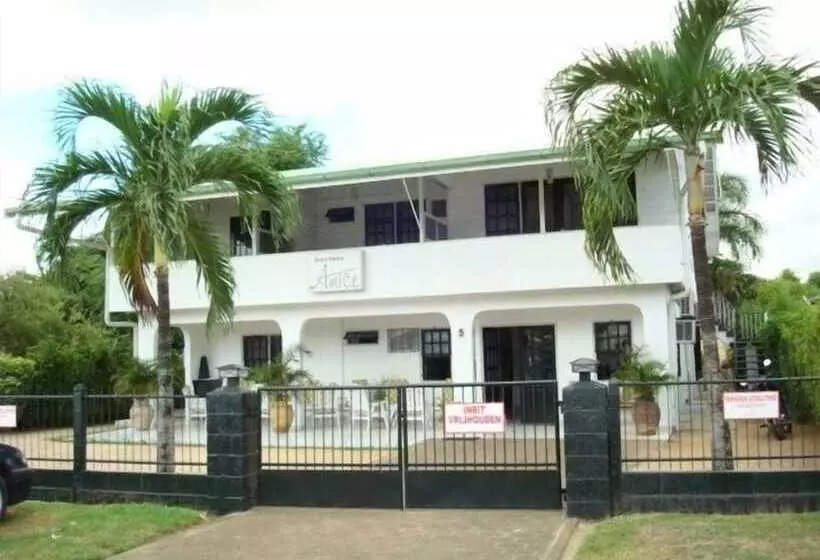 هتل Guesthouse Amice