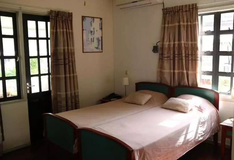 هتل Guesthouse Amice