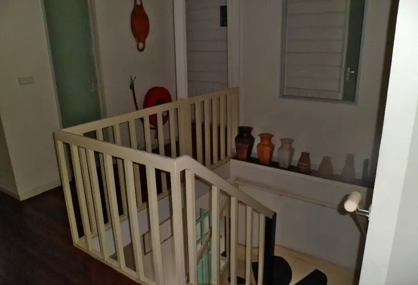 هتل Guesthouse Amice