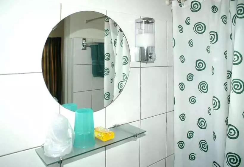 هتل Guesthouse Amice