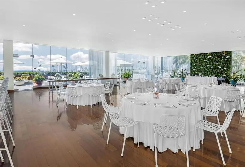 ホテル Hilton Vacation Club The Modern Honolulu