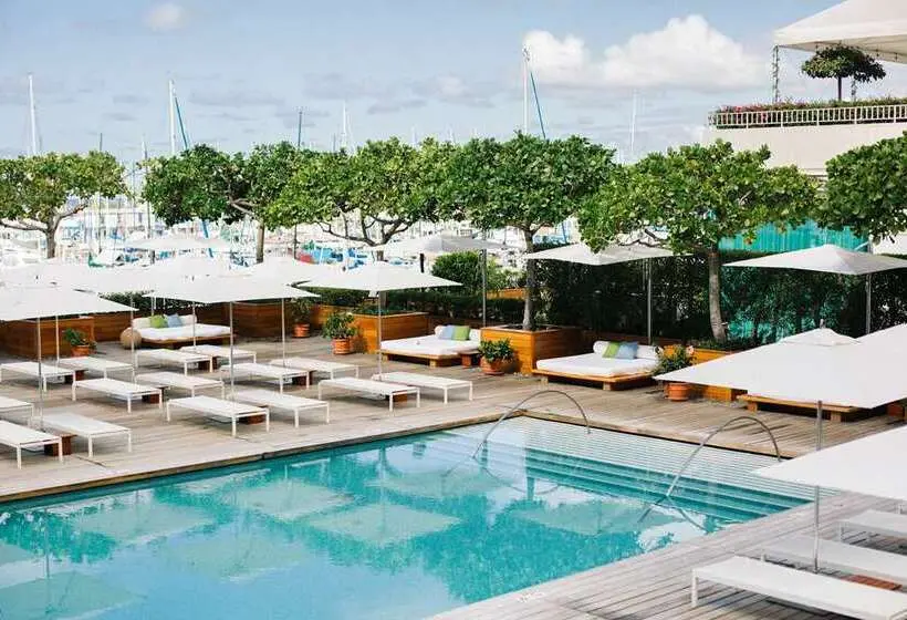 ホテル Hilton Vacation Club The Modern Honolulu